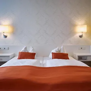 hotel-garni-herdegen.com-bavaria.com/