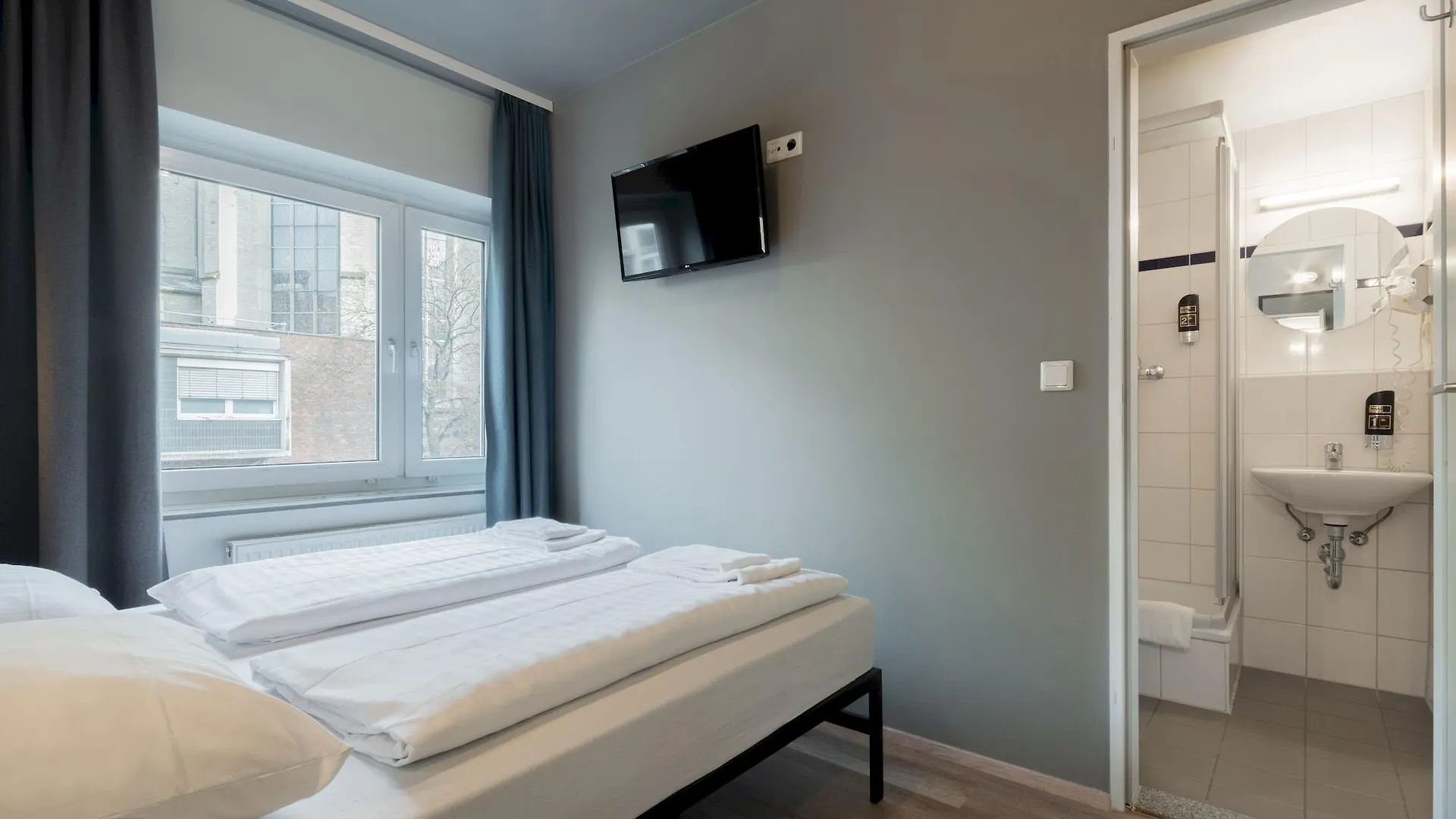 A&O Koeln Dom Hotel 2*, Cologne Germany